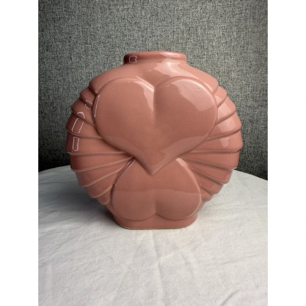 80s Art Deco Revival Coral Dusty Rose Pink Vase Double Hearts 6.5in x 7in